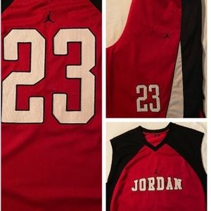 Men’s 2xl Jordan jersey and shirt set